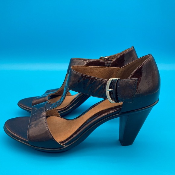 Söfft Brown Patent Crinkled Leather T-Strap Heeled Sandals Pumps Size 10M - Picture 4 of 14